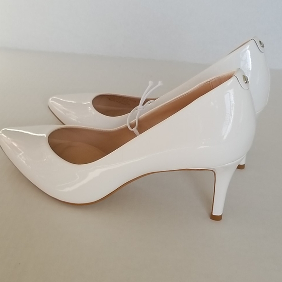 white pumps 3 inch heel